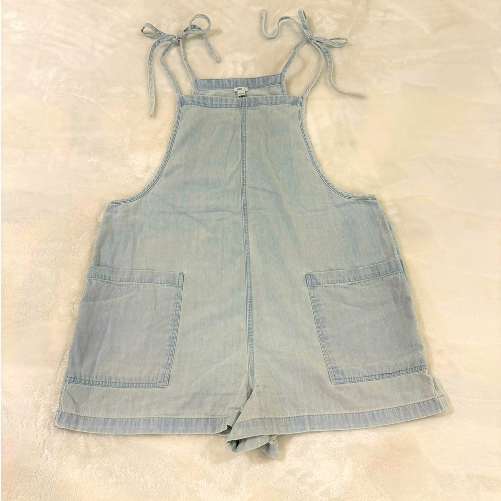 aerie soft faded denim “shortalls” overalls shorts size large